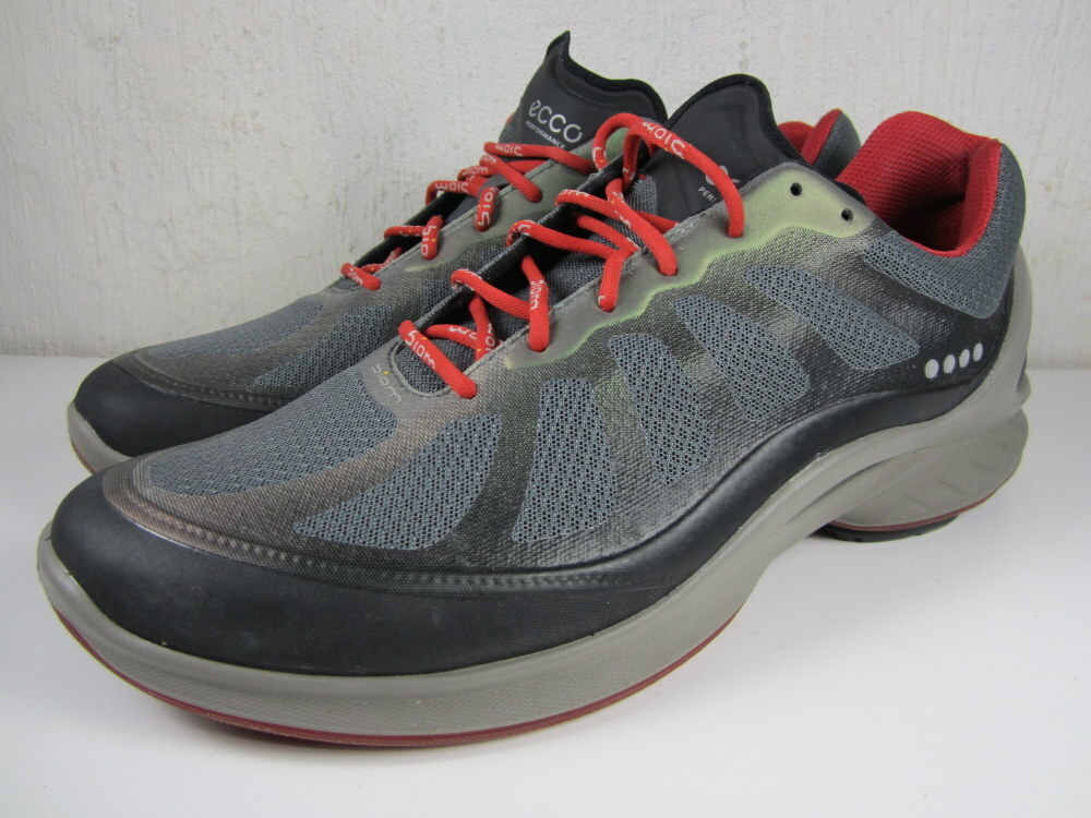 ECCO Men's Biom Fjuel Racer Sneaker Cross Trainer Gray Red Size 43 US 9 -  9.5: купить с доставкой из США, цена 5 956 руб - (133888025149)